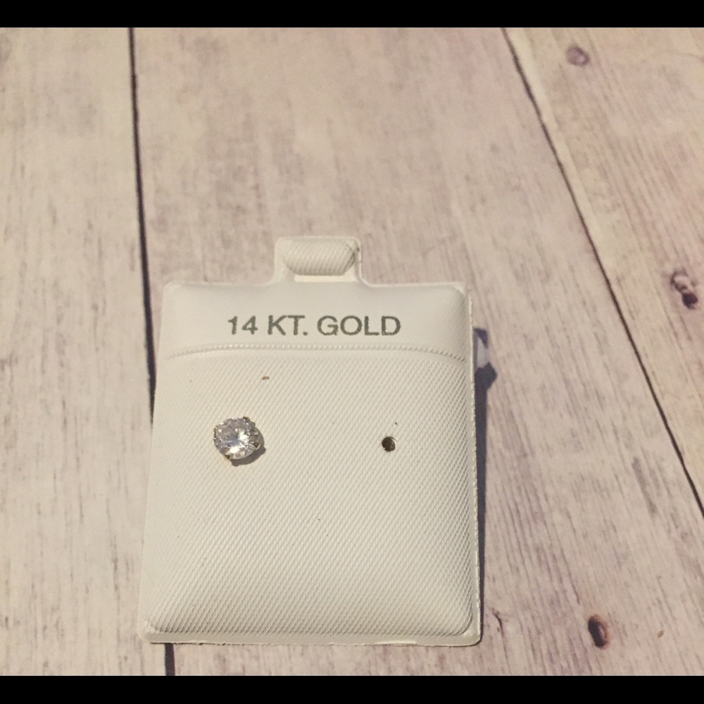 14k gold single stud earring